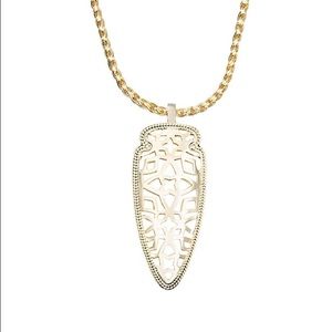 Kendra Scott Sienna Gold Arrow Pendant Necklace